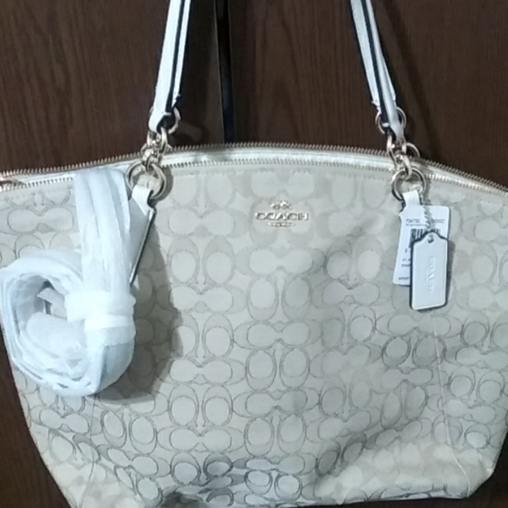 Authentic Coach purse